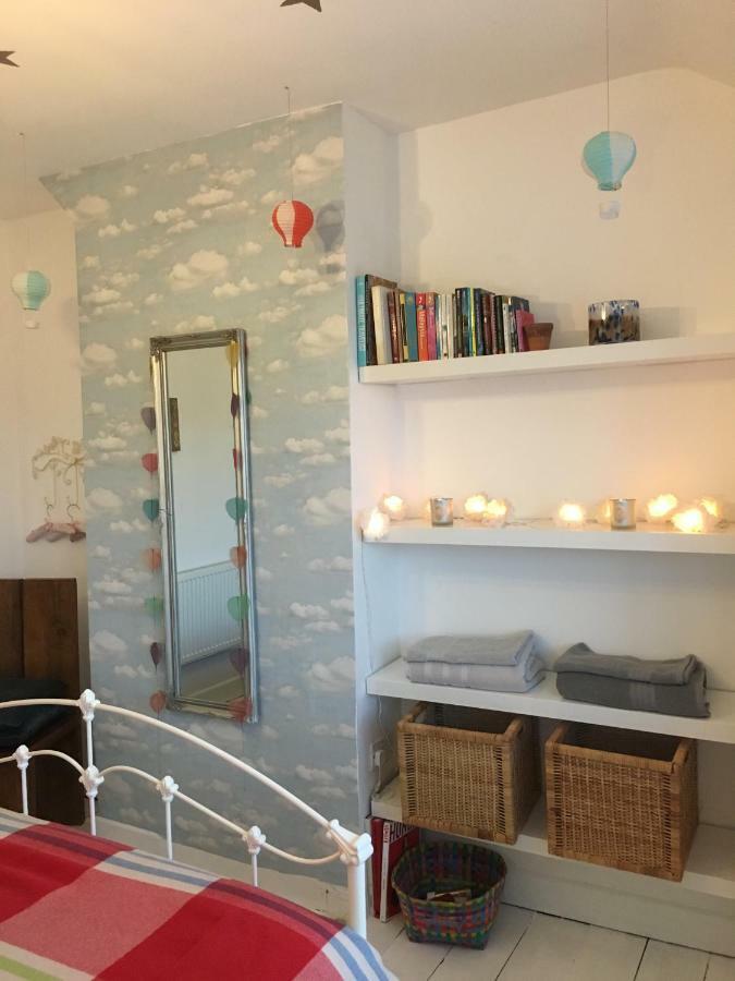 Heavenly Retreat Apartamento Corsham Exterior foto
